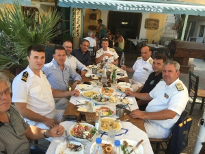 Συνάντηση του Δημάρχου Καλυμνίων κου Ιωάννη Γαλουζή με τον Γενικό Αρχηγό του Λιμενικού Σώματος κο Ράπτη , τον Α΄ υπαρχηγό κο Θεόδ. Κλιάρη καθώς και τον Περιφ/κό Διευθυντή Λιμένων κο Ιω. Αργυρίου