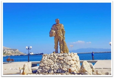 Πρόσκληση στην τελετή αποκαλυπτηρίων  του ανδριάντα του ανώνυμου Καλύμνιου Σφουγγαρά - ΑΝΑΒΑΛΛΕΤΑΙ