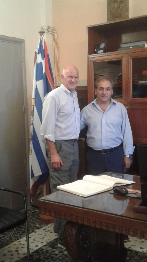 Συνάντηση του κου Γιώργου Παπανδρέου με το Δήμαρχο Καλυμνίων κο Ιωάννη Γαλουζή