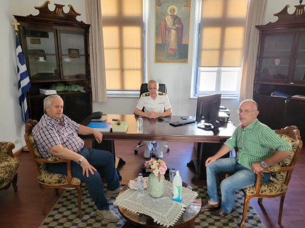 Συνάντηση του Δημάρχου Καλυμνίων με το Διοικητή, το Διευθυντή Σπουδών και Καθηγητές της ΑΕΝ Καλύμνου, σχετικά με ζητήματα που αφορούν στις Σχολές Πλοιάρχων και Μηχανικών