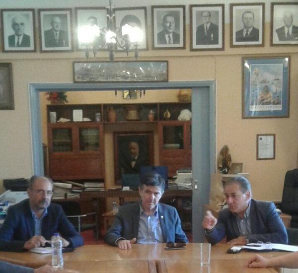 Συνάντηση με τον Υφυπουργό Παιδείας Έρευνας και Θρησκευμάτων κο Δημήτριο Μπαξεβανάκη